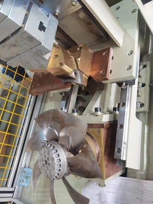 Macchina automatica di piegamento fredda 75KVA della saldatura a punti del dado del punto