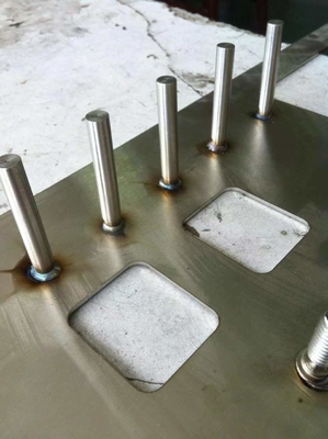 Macchina automatica della saldatura a punti della pala del ventilatore della macchina della saldatura a punti del dado 35KVA